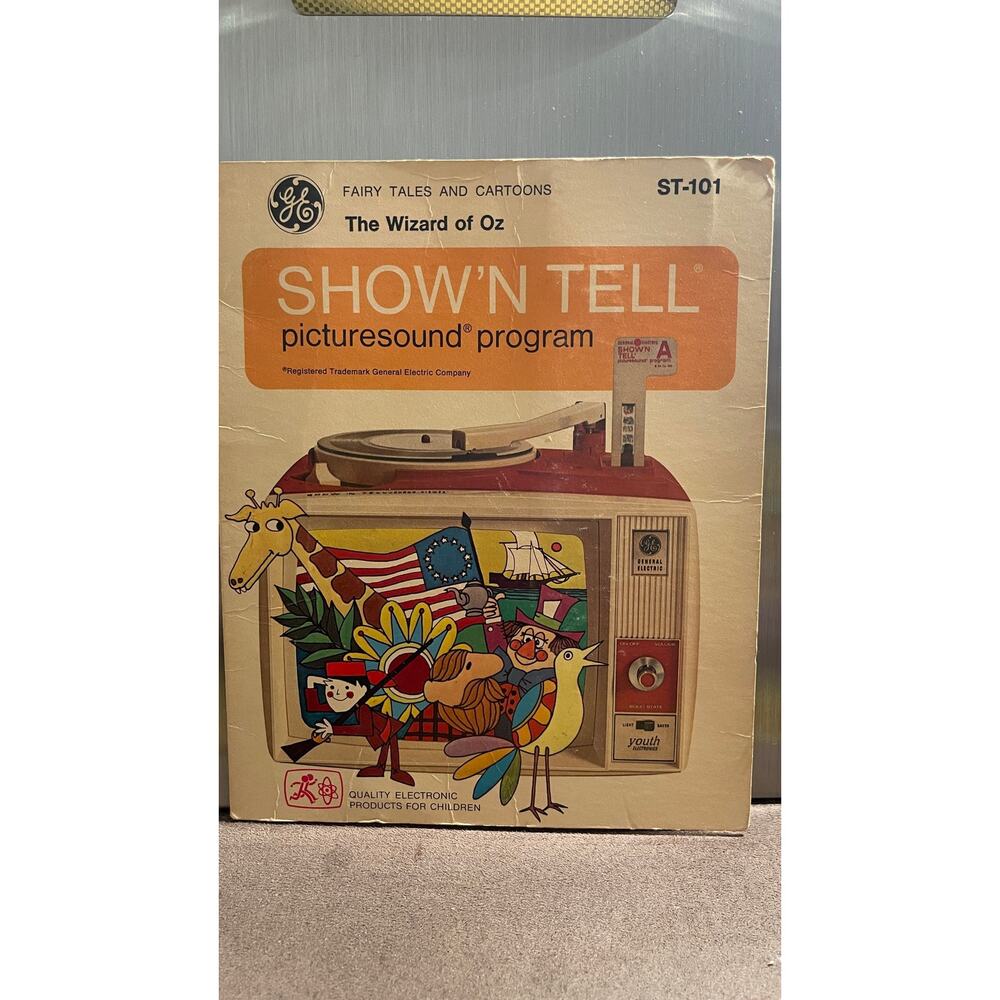 The Wizard of Oz Show 'N Tell Vintage Record Picturesound Program As Is As Shown